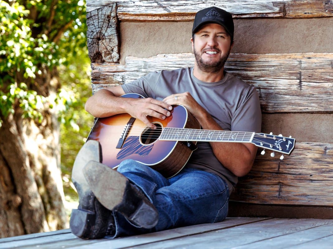 Bourgeois Guitars’ limited-edition Luke Bryan signature line is made with Black Walnut hand-selected from his own farm - Featured Image