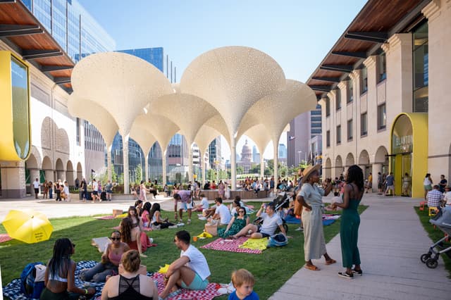 Programs - Blanton Museum of ArtBlanton Museum of Art - Featured Image