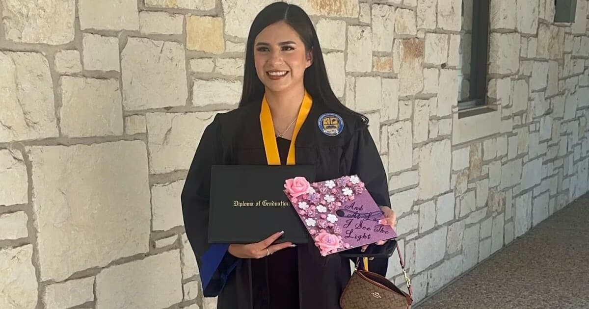 ICE said it made a mistake deporting Austin-raised college student | KUT Radio, Austin's NPR Station - Featured Image