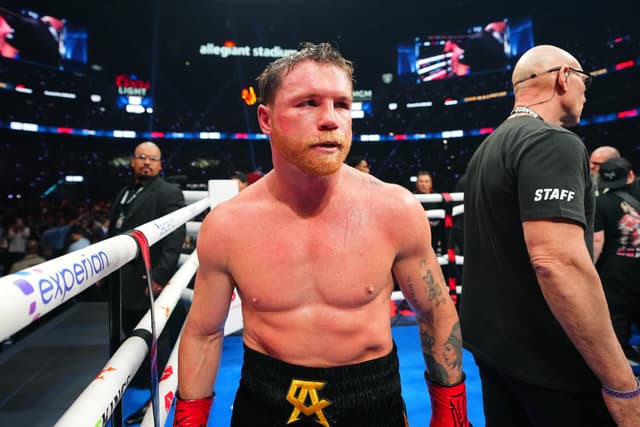 Canelo Alvarez’s return confirmed for ‘Mexico vs The World’ card in a first for his career - Featured Image
