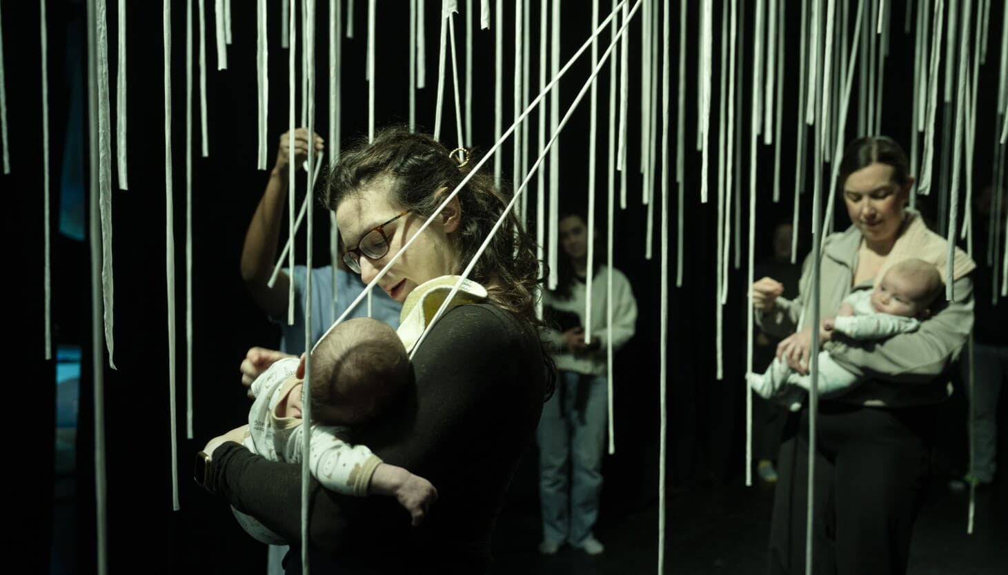 The audience is howling and drooling over Filament Theatre’s latest show, literally - WBEZ Chicago - Featured Image