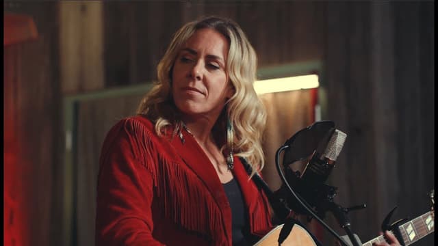 Amanda Rheaume -  #44 (Live from The Woodshed) - Featured Image