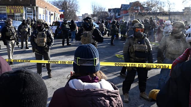 Minneapolis ICE shooting live updates: Man killed in shooting involving federal agents - ABC News - Featured Image