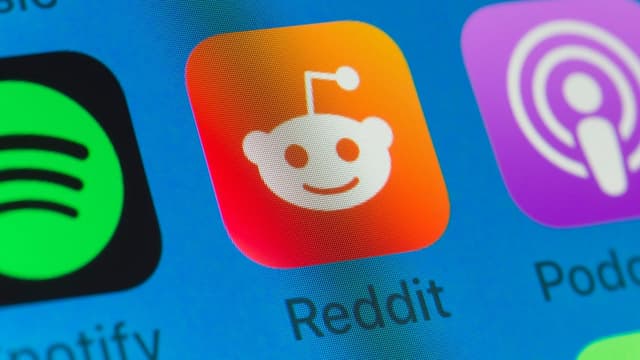 I tried this Reddit alternative that's friendlier and paywall-free - it's exactly what I've been waiting for | ZDNET - Featured Image