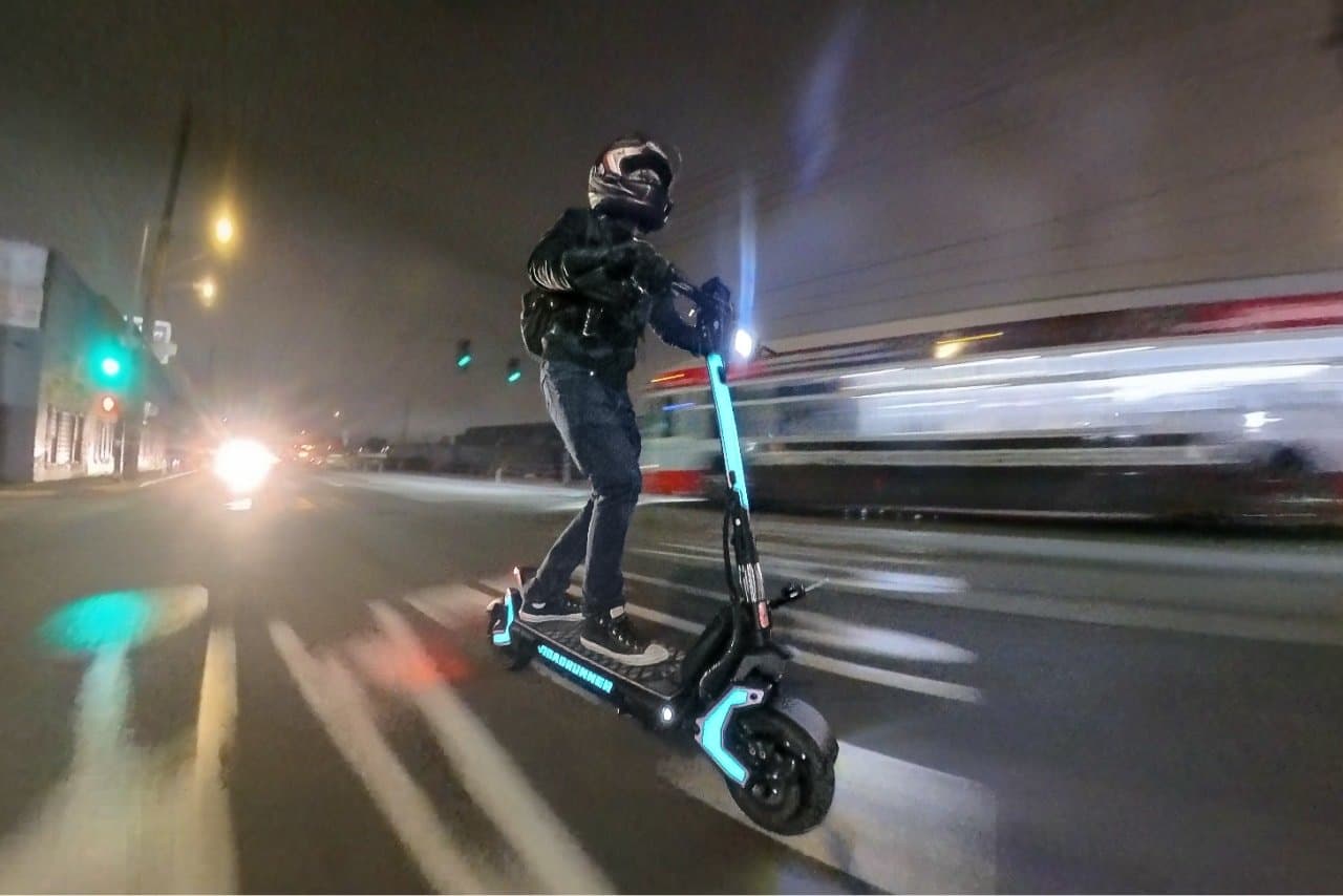 The RoadRunner RX7 – Best Equipped of 2024 - Rider Guide - Featured Image