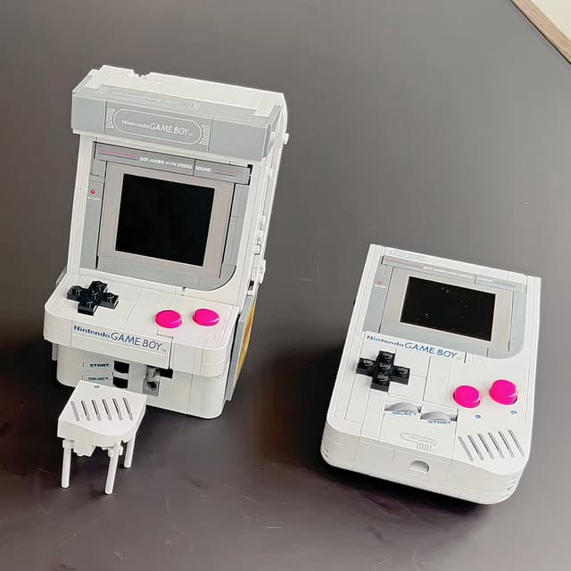 BrickBoy Arcade Edition Turns Your LEGO Game Boy Into a Tiny Cabinet - Featured Image