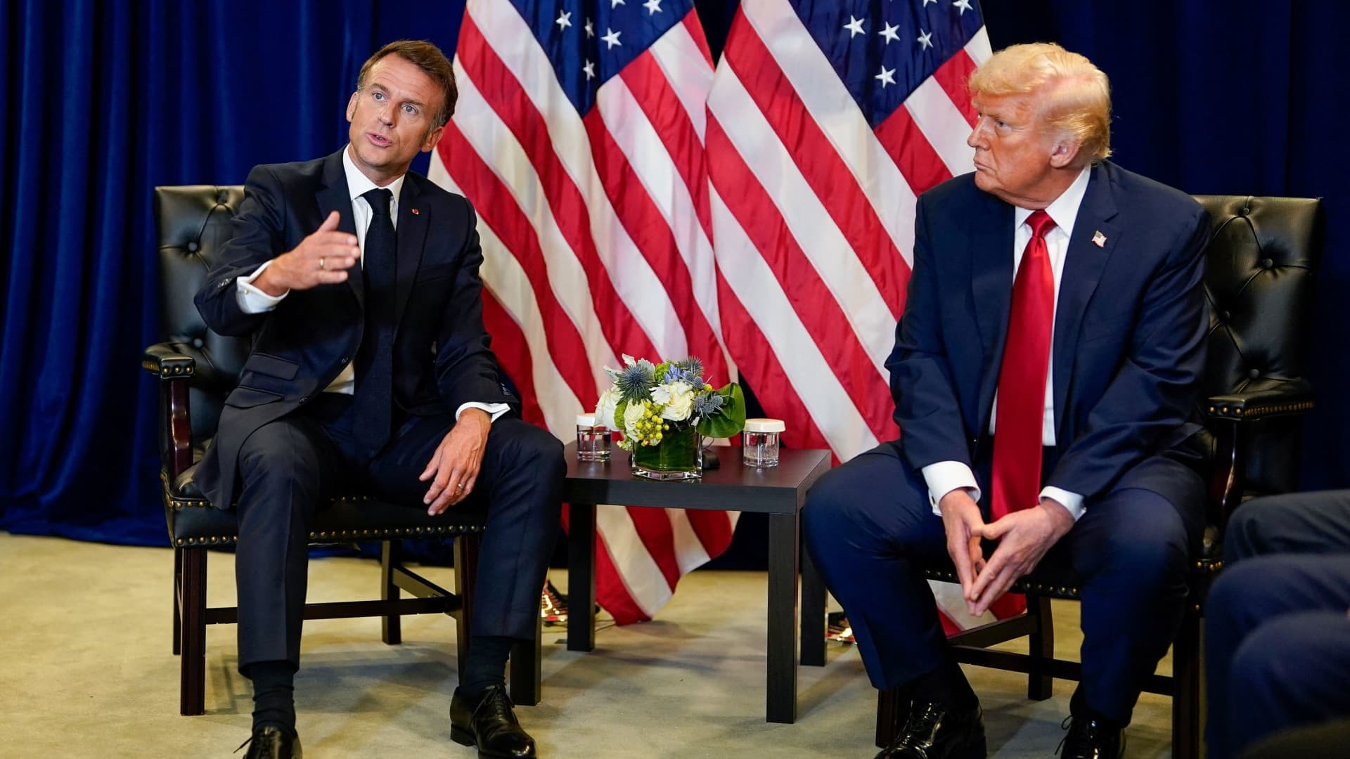 Trump threatens 200% tariff on French wines as Macron reportedly snubs 'Board of Peace' seat  - Featured Image