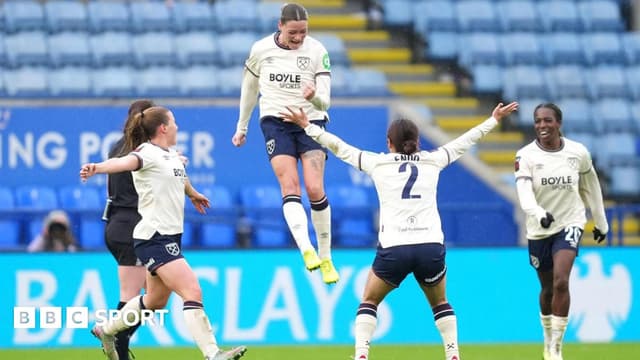 Leicester 1-2 West Ham: Visitors claim first away win of campaign - BBC Sport - Featured Image