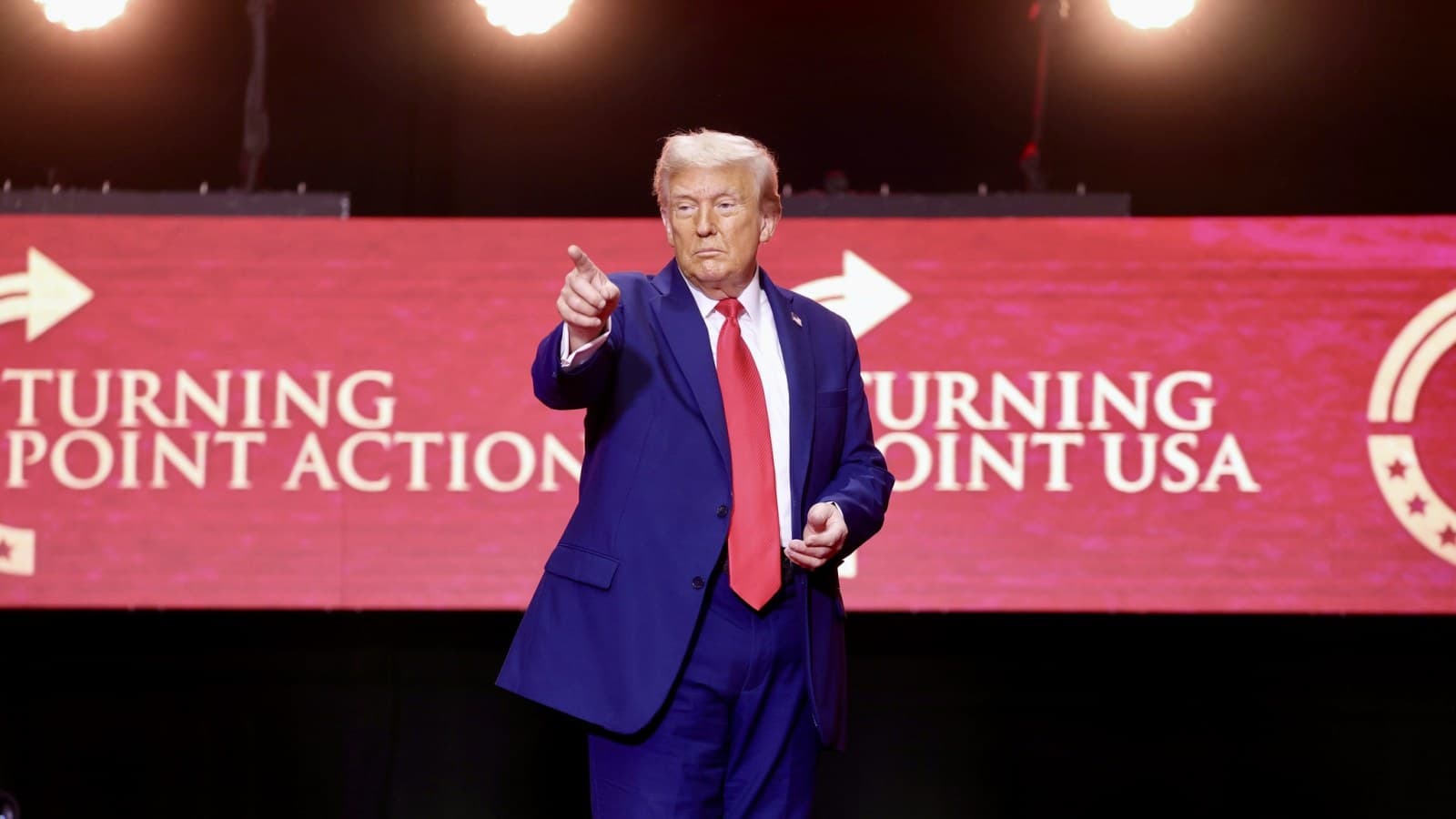 Donald Trump's Statue Removed in Texas Museum as Visitors Kept Hitting It - Featured Image