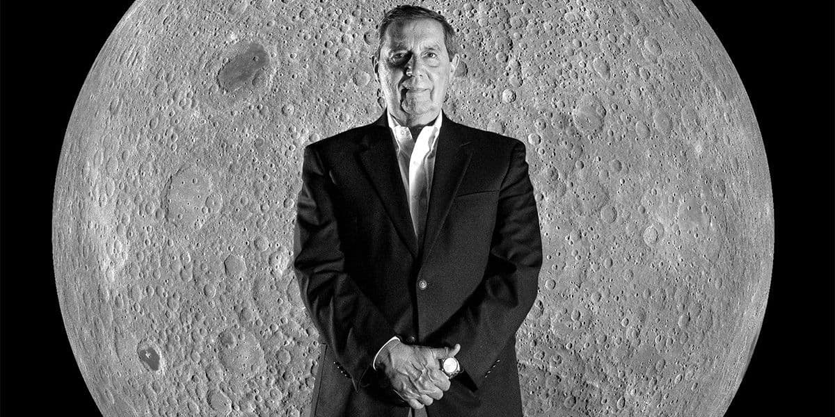 Lunar Radio Telescope to Unlock Cosmic Mysteries - IEEE Spectrum - Featured Image