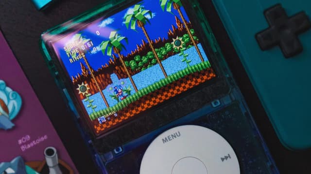 All 54 lost clickwheel iPod games have now been preserved for posterity - Featured Image