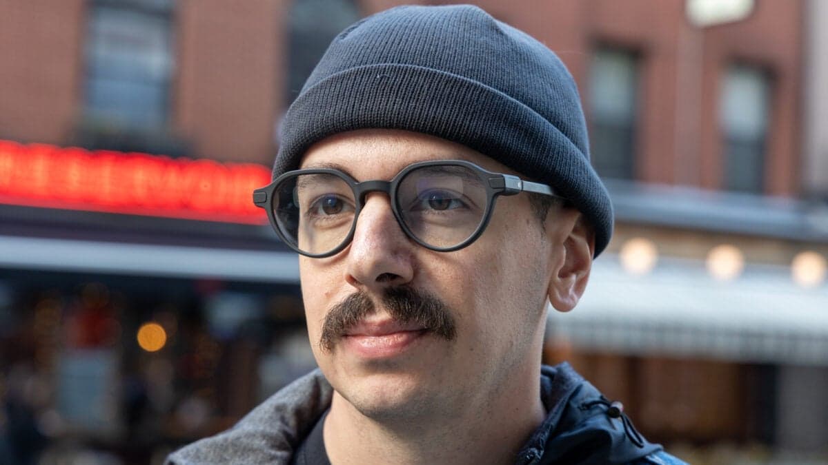 Pivoting to Smart Glasses Is Getting Out of Hand - Featured Image