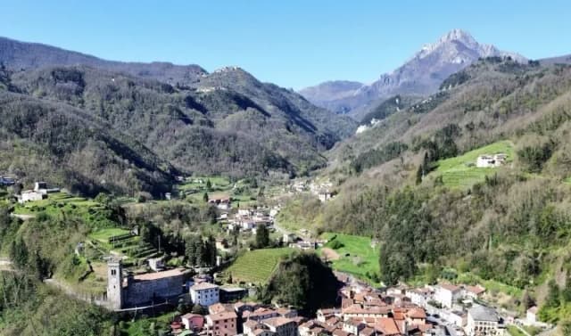 Valle della Turrite di Gallicano: guida lenta e autentica per le Alpi Apuane - Featured Image