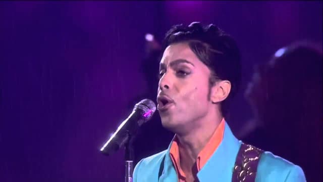 Prince - Purple Rain live at Super Bowl XLI HD - Featured Image