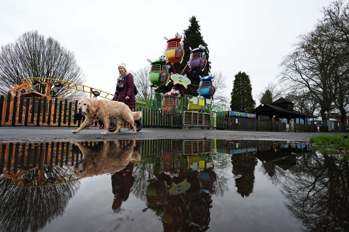 Yellow weather warning extended as rain and wind set to hit more of England | The Standard - Featured Image