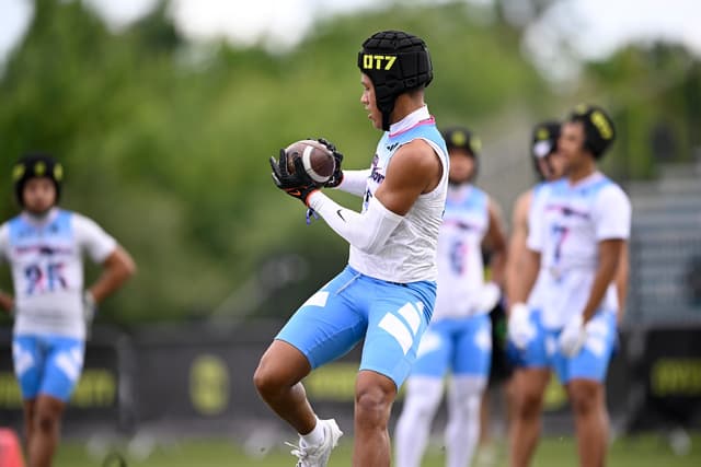 Michigan football flips two-way high school star from Utah - mlive.com - Featured Image