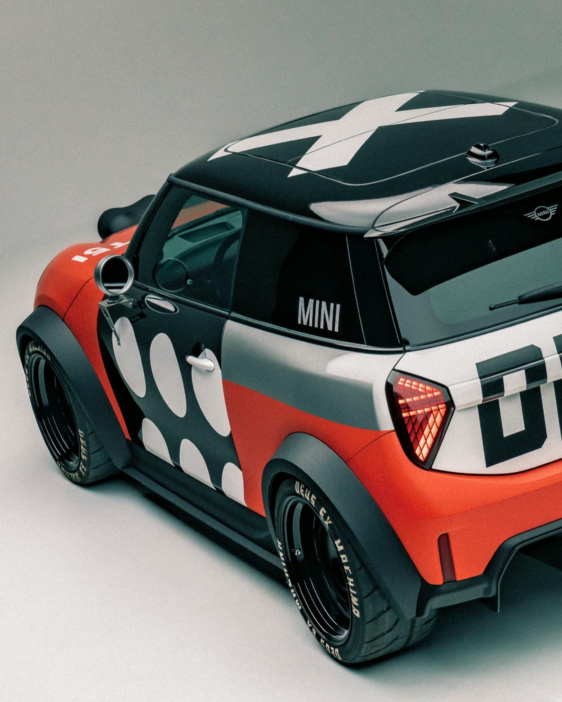 MINI JCW x DEUS
 – Deus Ex Machina USA - Featured Image