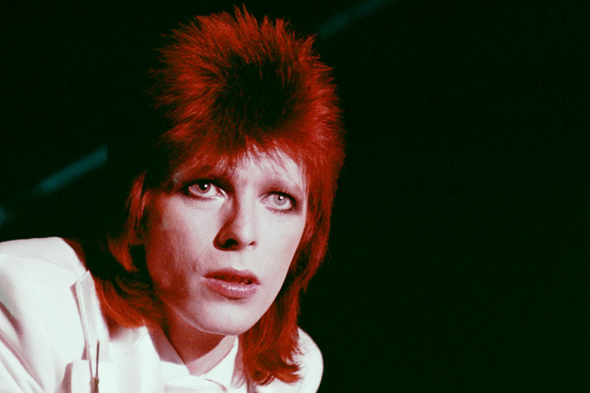 Deborah Levy: ‘Reality was so dull. Bowie gave us glitter... - Featured Image