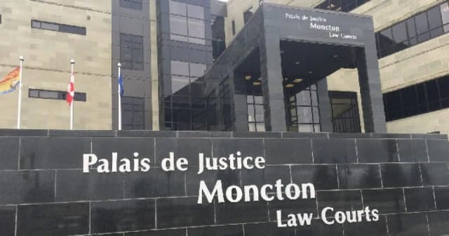 Bomb threat at Moncton courthouse | 91.9 The Bend - Featured Image
