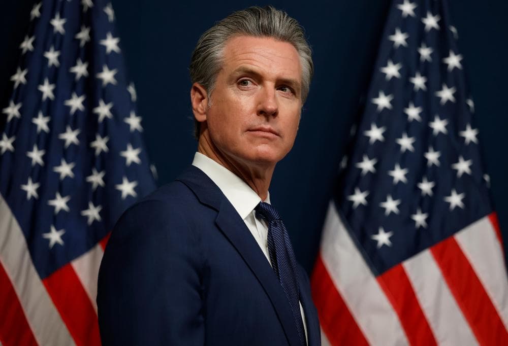 ‘No-holds-barred fight’: California’s governor takes off his gloves to punch back at Trump - Featured Image