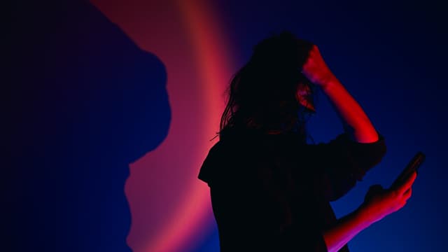 Calls to fast track Bill to criminalise harmful misuse of someone’s voice or image - Featured Image