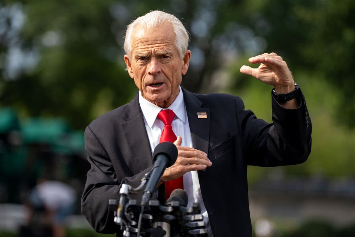 Navarro Calls Ukraine ‘Modi’s War’ Over Russian Oil Buying - Featured Image