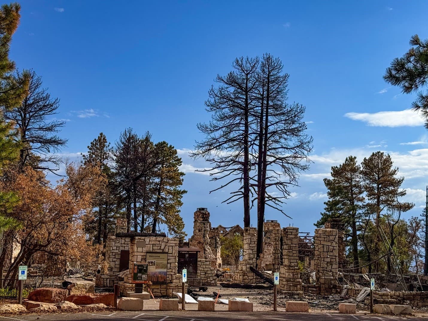 Grand Canyon National Park's North Rim Visitor Center, Burned by Large Fire - Image