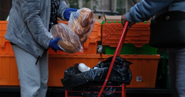 Trump Administration Demands States ‘Undo’ Work to Send Full Food Stamps - Featured Image