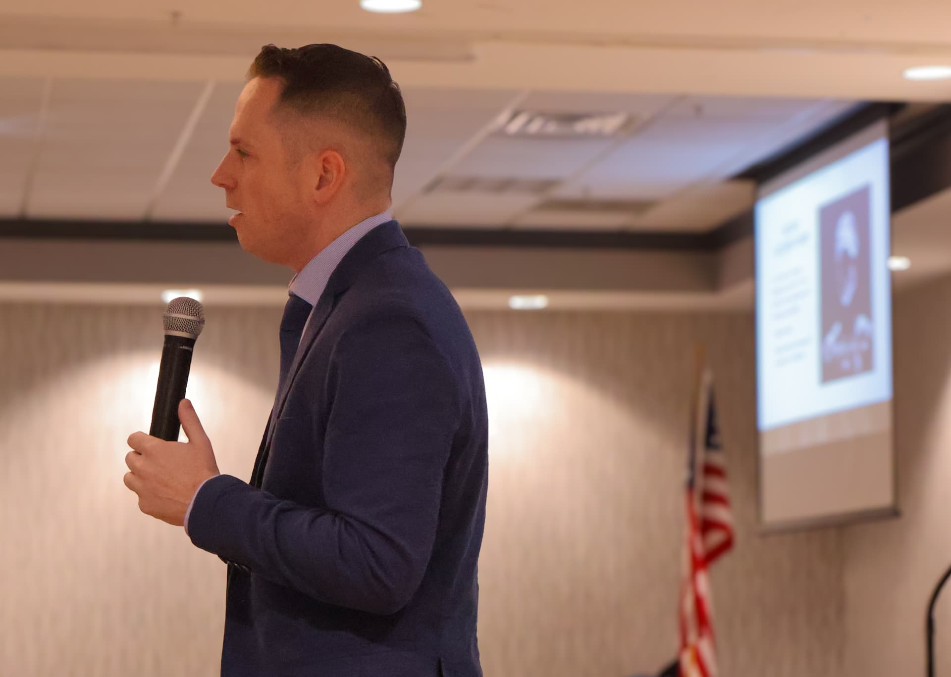 ‘One of the top threats in America right now’ is closer than you think, FBI agents warn – Muddy River News - Featured Image