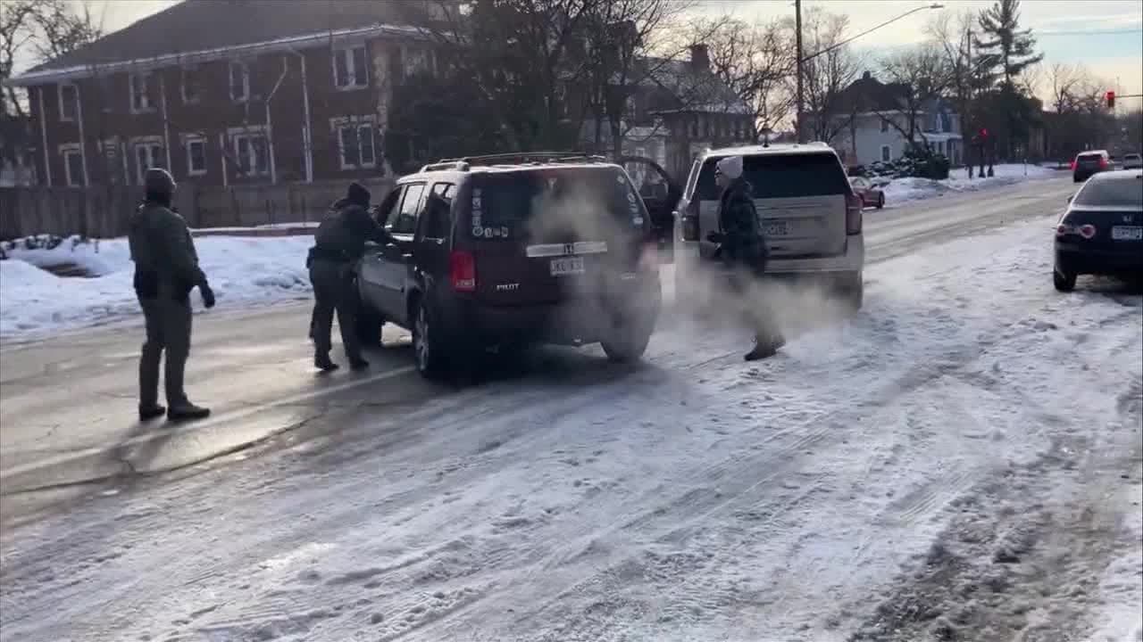 FBI agent resigns after trying to investigate ICE officer who shot Renee Good - KSTP.com 5 Eyewitness News - Featured Image