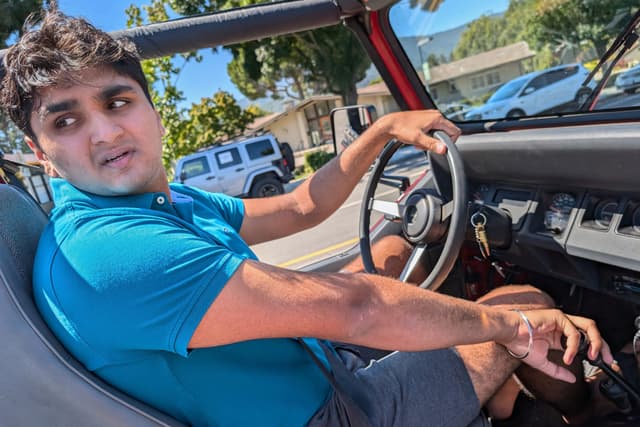 Gen Zers and millennials flock to so-called analog islands 'because so little of their life feels tangible' | Fortune - Featured Image