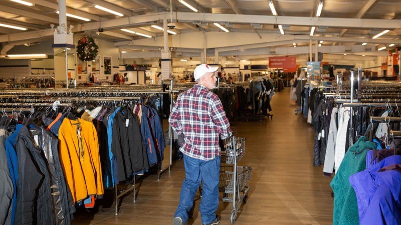 Unclaimed Baggage: Inside the Alabama store that sells the contents of lost suitcases - Featured Image