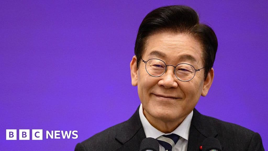 Why South Korea's president wants to help fund hair loss treatment - Featured Image