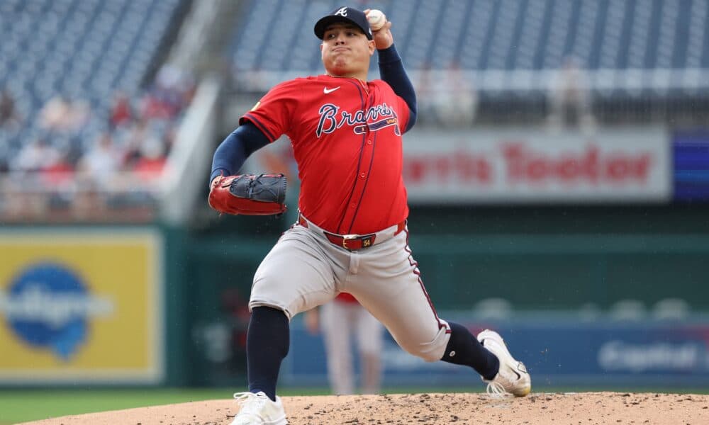 Orioles claim left-hander José Suárez from Braves - BaltimoreBaseball.com - Featured Image