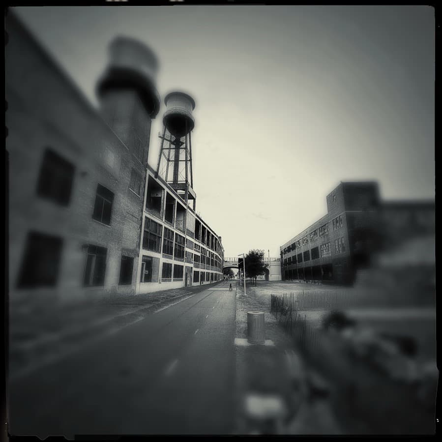 Dequindre cut freight yard - Image