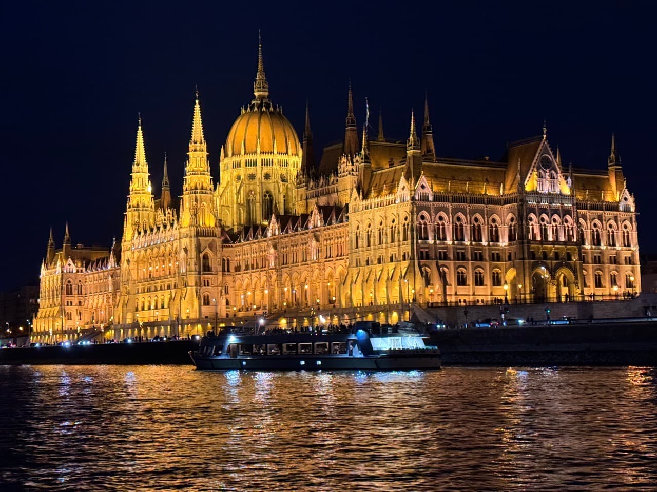 In Budapest yesterday and snapped this - Image