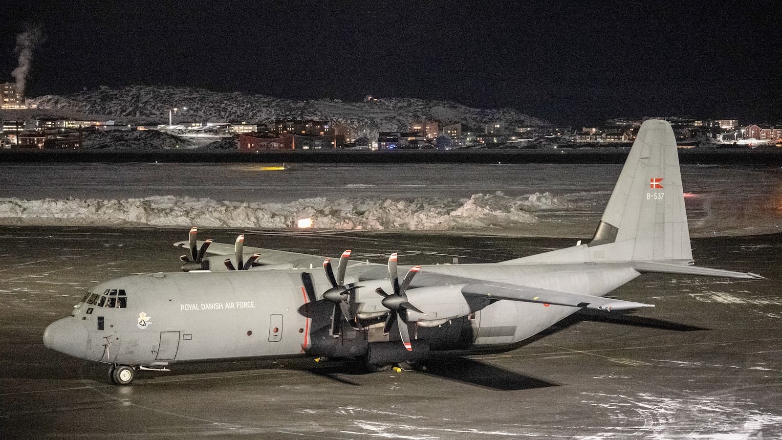 France, other NATO countries send troops to Greenland for exercises after meeting with Vance and Rubio - ABC News - Featured Image
