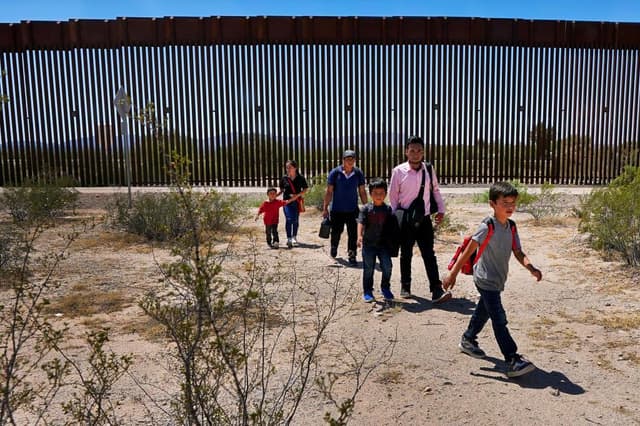 Illegal immigration hit a record-high of 14 million in the US in 2023, Pew report finds - Featured Image