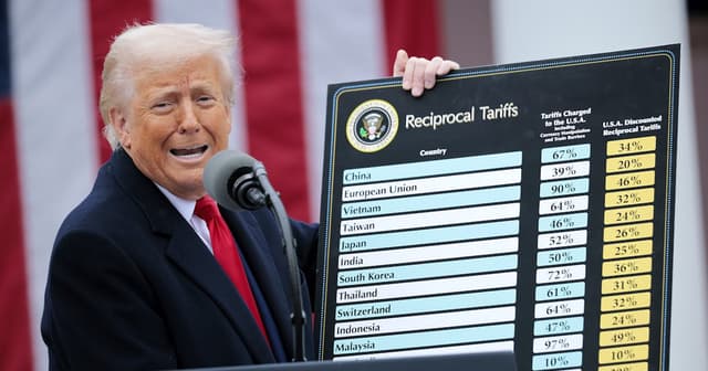 Donald Trump Really Is a Lot Dumber Than We Thought. Like, a Lot! - Featured Image