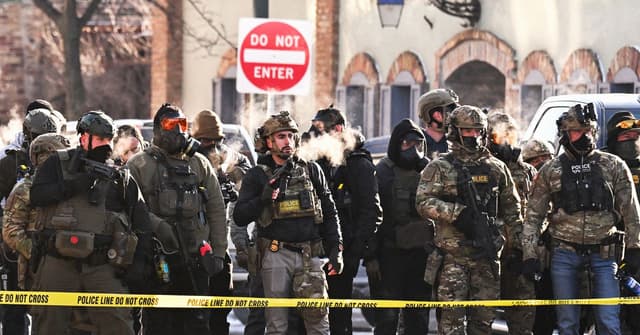 The Instant Smear Campaign Against Border Patrol Shooting Victim Alex Pretti | WIRED - Featured Image