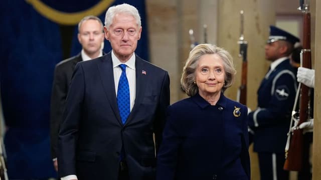 House panel votes to hold Clintons in contempt in Jeffrey Epstein probe | CNN Politics - Featured Image