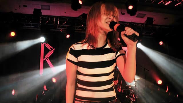 Paramore - Misery Business (Live from The Final RIOT!) - Featured Image