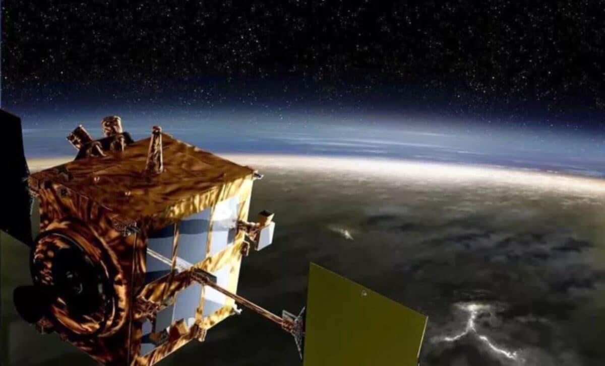 Japan Just Shut Down a Spacecraft That Cheated Death for 10 Years, Here’s What It Saw on Venus - Featured Image