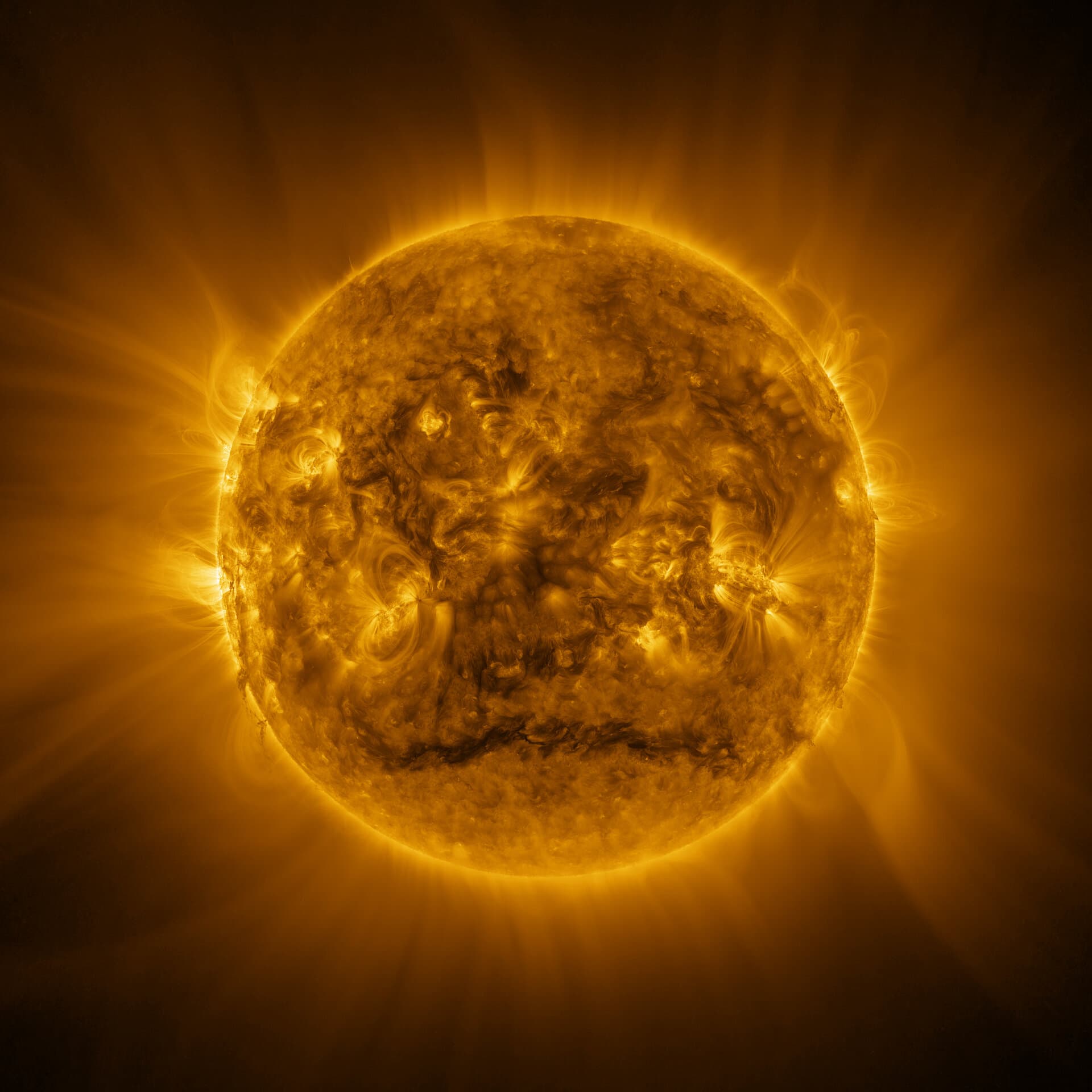 Solar Orbiter’s widest high-res view of the Sun - Featured Image