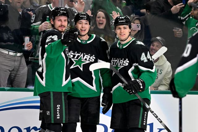Stars Jersey Sales Break All-Time Records - Featured Image