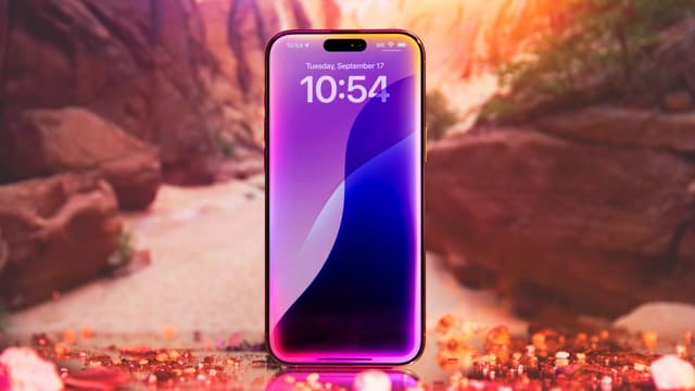 Siri's Big AI Upgrade Is Coming but Reportedly Not Until Spring 2026 - Featured Image