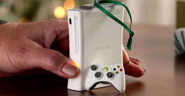 Deck out your tree with ornaments of retro consoles, movie moments, and more - Featured Image