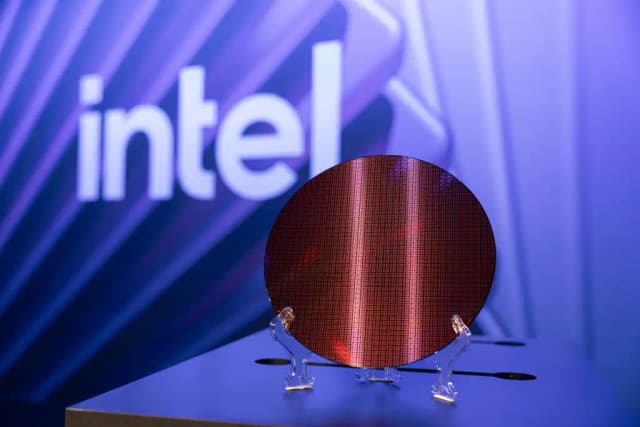 Panther Lake isn't just a laptop chip. It's Intel's Hail Mary | PCWorld - Featured Image