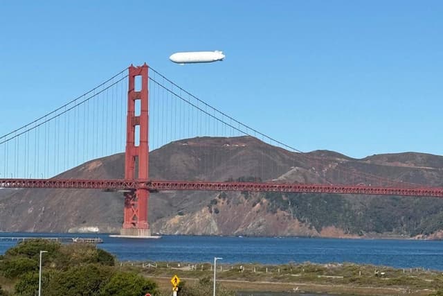 Sergey Brin-backed “Pathfinder 1” Airship Hovers over San Francisco Bay. This is What the Blimp was Doing - Featured Image