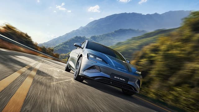 BYD overtakes Tesla as the world’s largest EV manufacturer - Featured Image